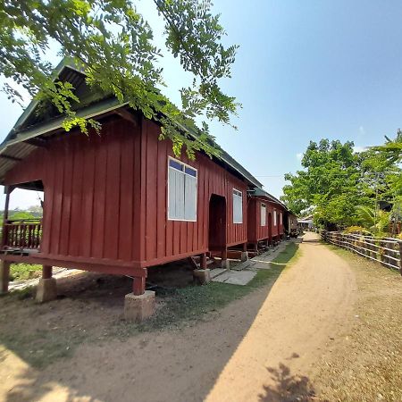 Vixay Guest House Sunset View Dondet Ban Donsom Tai Exterior photo